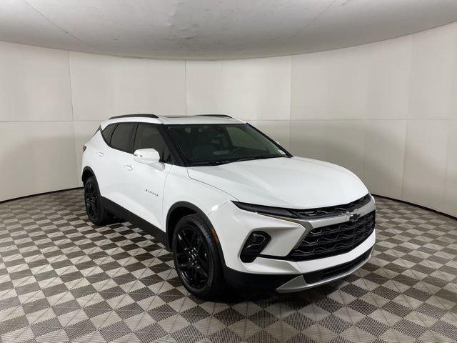 new 2025 Chevrolet Blazer car, priced at $41,725