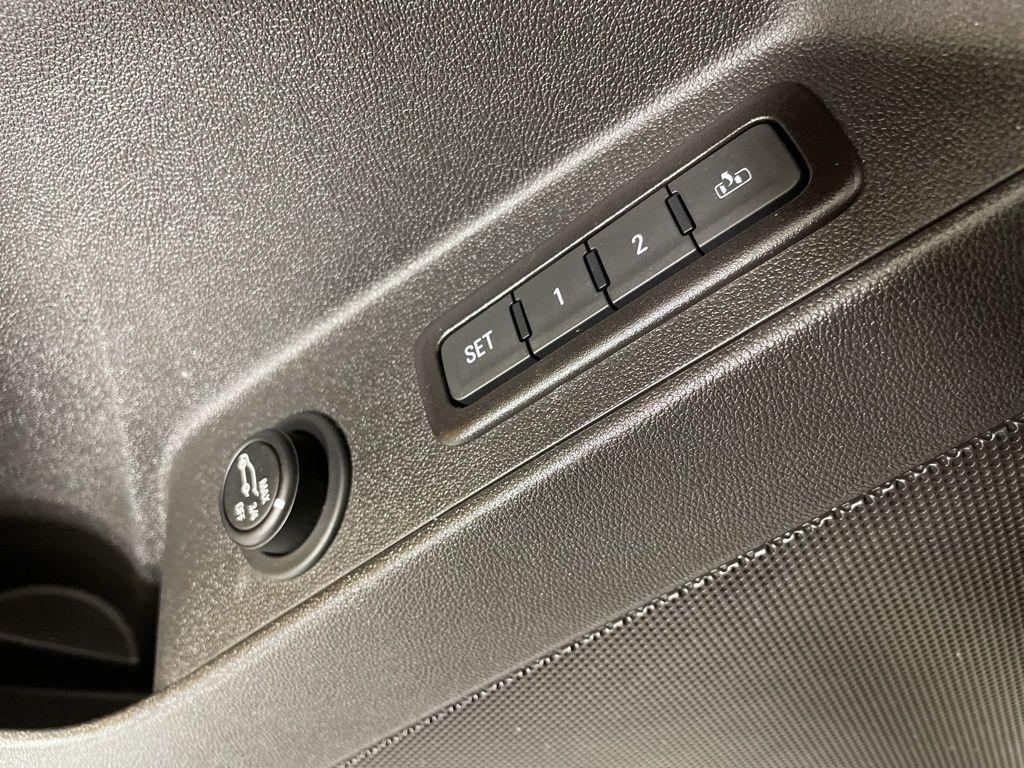 used 2018 Chevrolet Equinox car, priced at $16,300