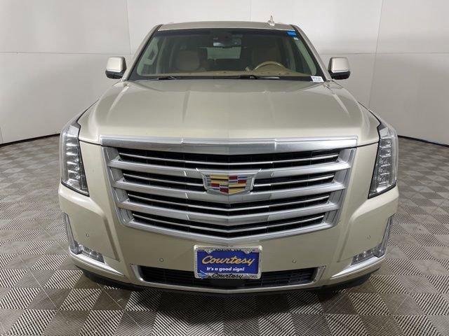 used 2016 Cadillac Escalade car, priced at $27,900