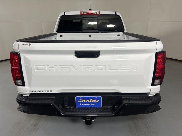 new 2026 Chevrolet Colorado car, priced at $31,135