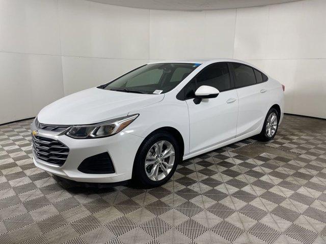 used 2019 Chevrolet Cruze car, priced at $15,000