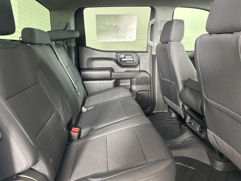 new 2025 Chevrolet Silverado 1500 car, priced at $40,270