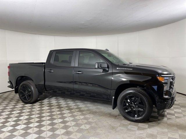 new 2025 Chevrolet Silverado 1500 car, priced at $39,910