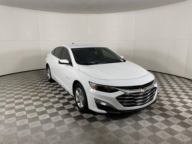 new 2025 Chevrolet Malibu car, priced at $23,995