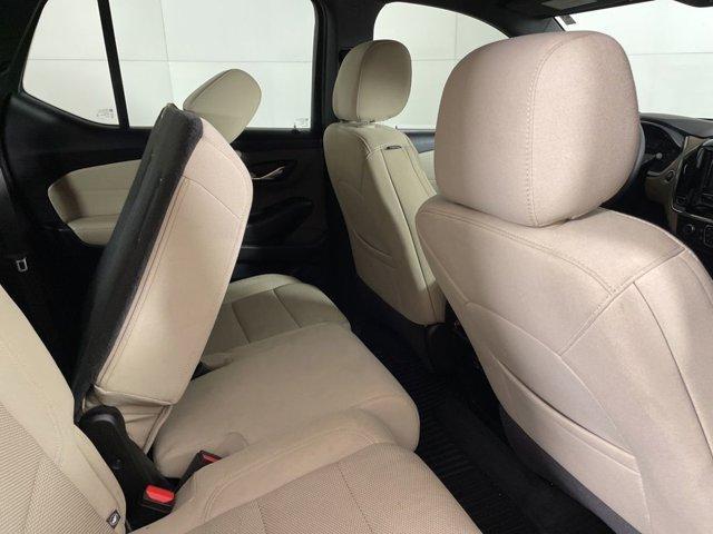 used 2023 Chevrolet Traverse car, priced at $23,300