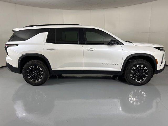 used 2024 Chevrolet Traverse car, priced at $50,900