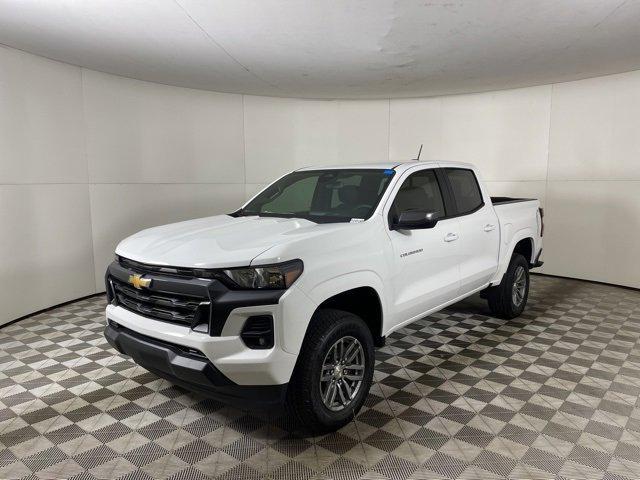 new 2024 Chevrolet Colorado car, priced at $33,275