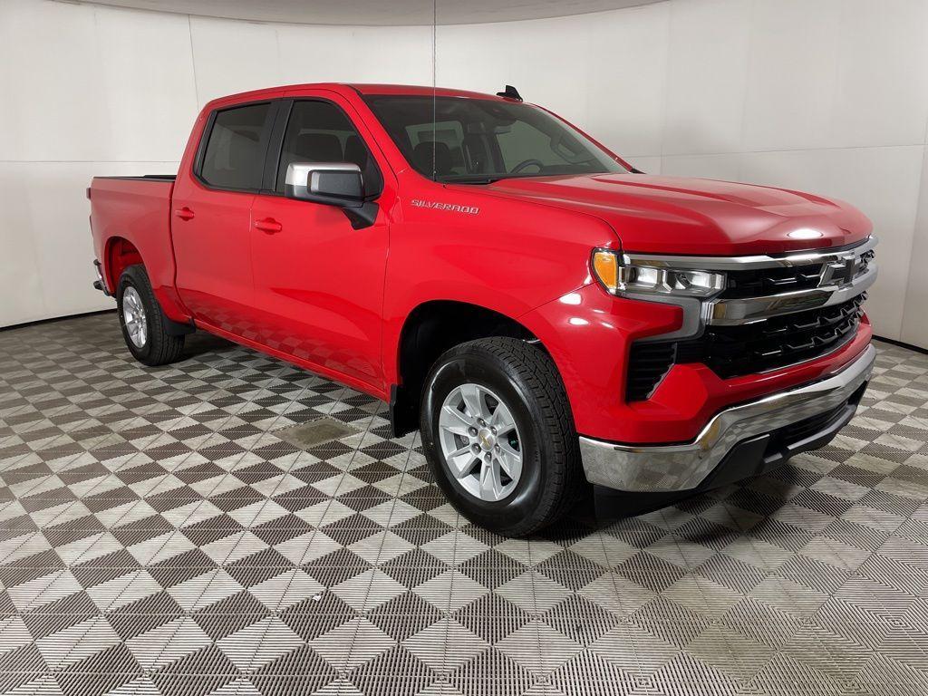new 2025 Chevrolet Silverado 1500 car, priced at $45,040