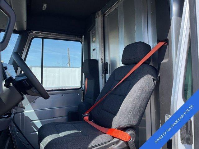 new 2025 Chevrolet BrightDrop 400 car, priced at $51,499