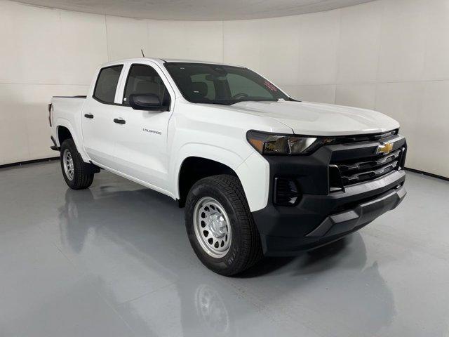 new 2025 Chevrolet Colorado car, priced at $31,615
