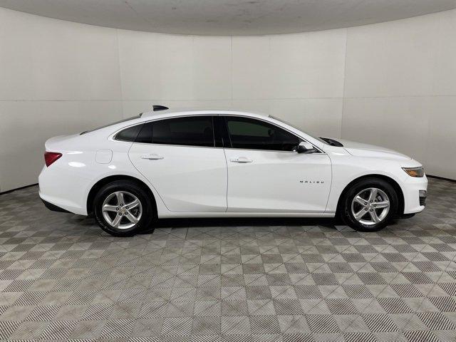 new 2025 Chevrolet Malibu car, priced at $23,995