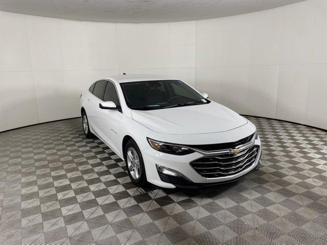 new 2025 Chevrolet Malibu car, priced at $23,995