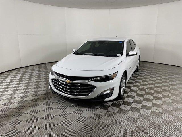 new 2025 Chevrolet Malibu car, priced at $23,995