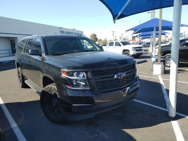 used 2017 Chevrolet Suburban car, priced at $28,000