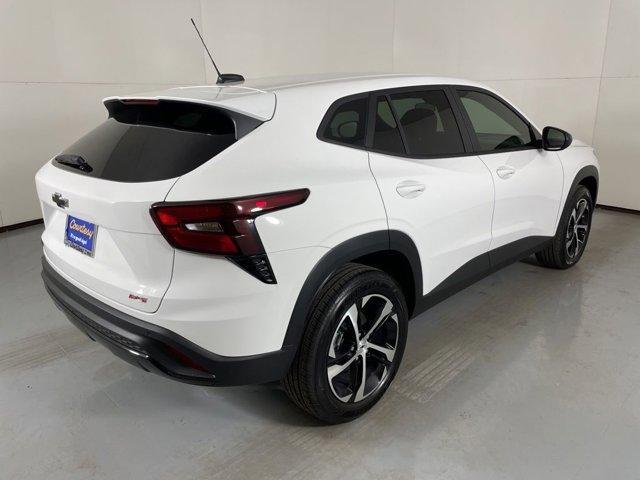 new 2026 Chevrolet Trax car, priced at $25,035