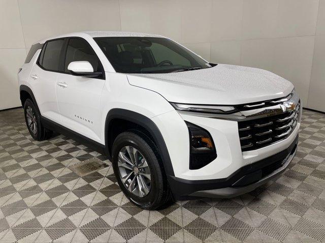 new 2026 Chevrolet Equinox car, priced at $32,045