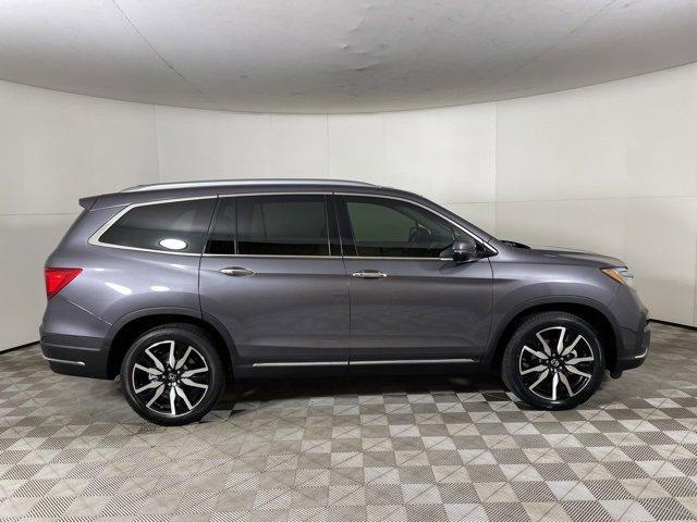 used 2022 Honda Pilot car, priced at $35,600