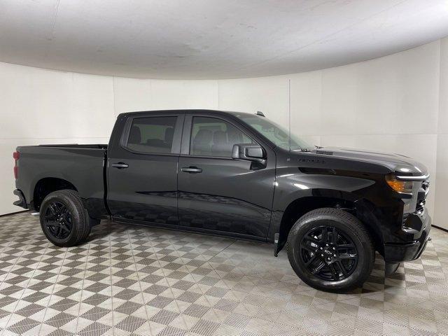 new 2025 Chevrolet Silverado 1500 car, priced at $40,170