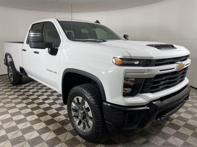 new 2025 Chevrolet Silverado 2500 car, priced at $47,555