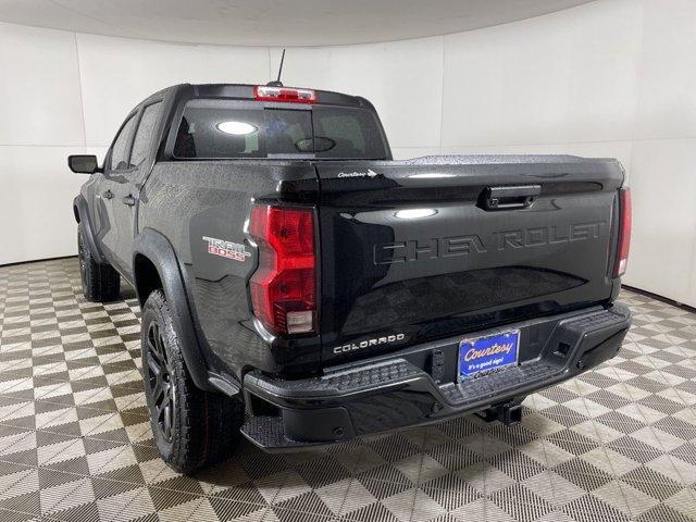 new 2025 Chevrolet Colorado car, priced at $45,945