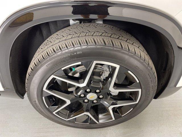 used 2025 Chevrolet Traverse car, priced at $56,000