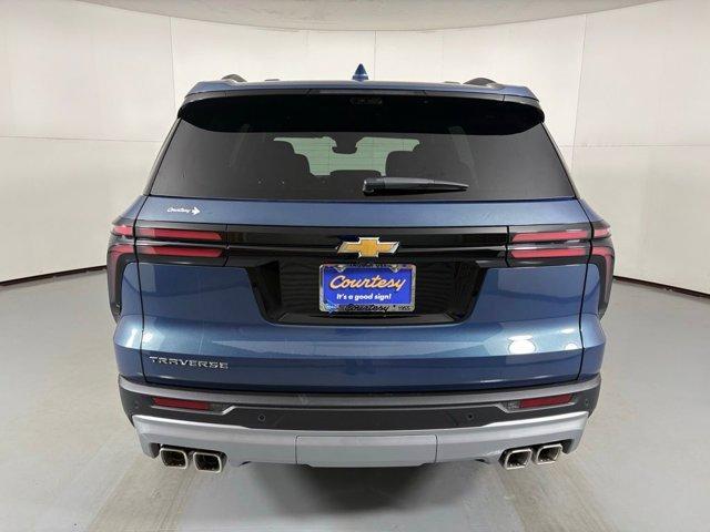 new 2026 Chevrolet Traverse car, priced at $42,439