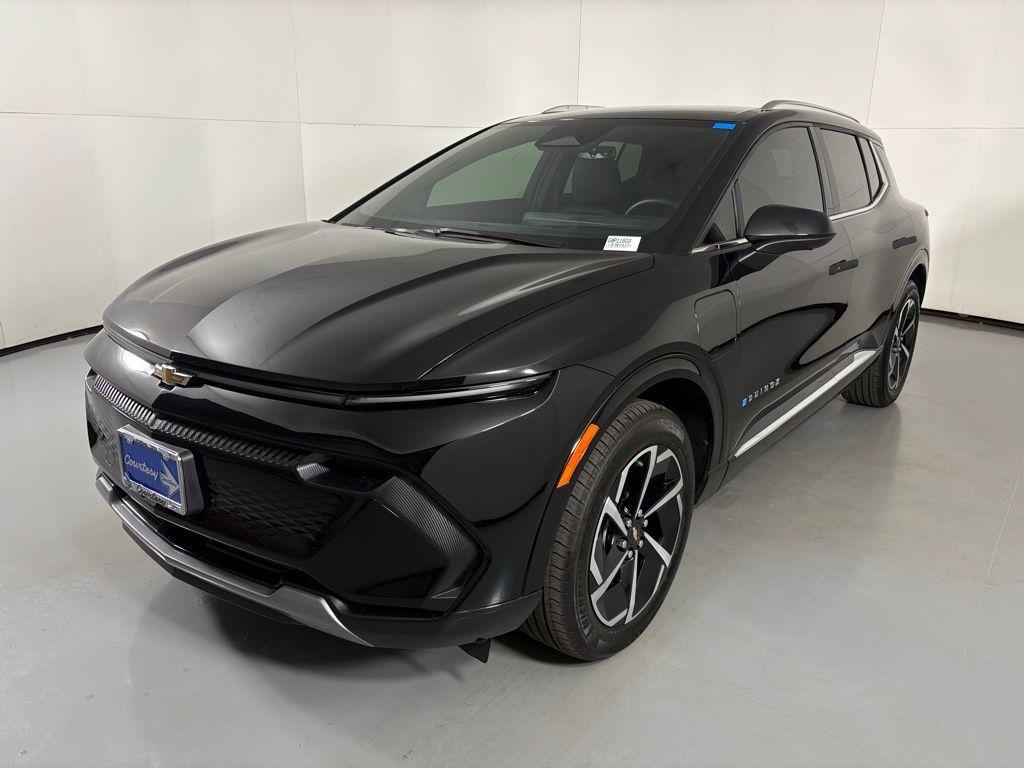 used 2025 Chevrolet Equinox EV car, priced at $25,500