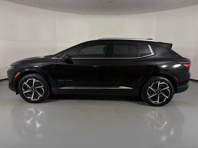 used 2025 Chevrolet Equinox EV car, priced at $26,000