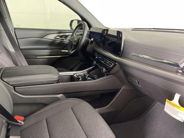 new 2025 Chevrolet Traverse car, priced at $41,947