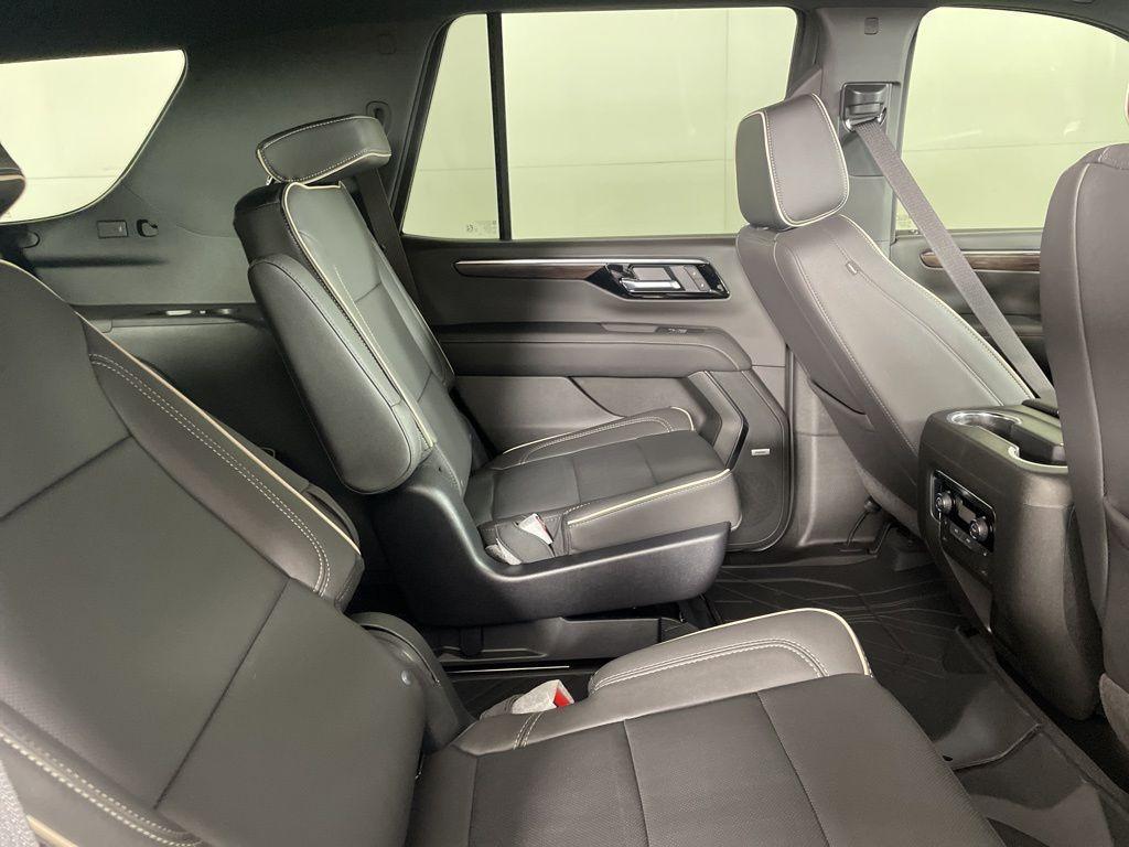 new 2025 Chevrolet Tahoe car, priced at $77,201