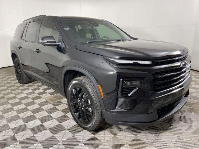 new 2025 Chevrolet Traverse car, priced at $44,042
