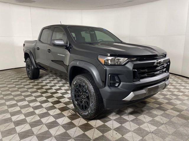 new 2025 Chevrolet Colorado car, priced at $38,070