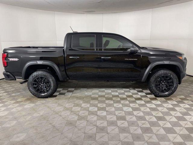 new 2025 Chevrolet Colorado car, priced at $38,070