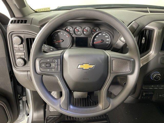 new 2025 Chevrolet Silverado 1500 car, priced at $43,605