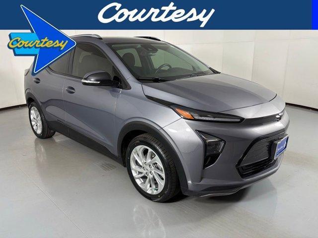 used 2023 Chevrolet Bolt EUV car, priced at $18,000