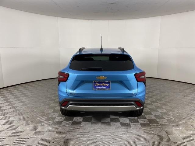 new 2025 Chevrolet Trax car, priced at $24,864