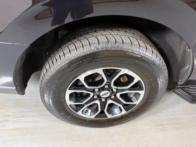 used 2022 Ford Expedition Max car, priced at $37,000