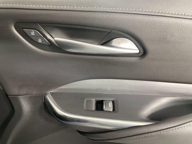 used 2025 Cadillac XT4 car, priced at $40,800