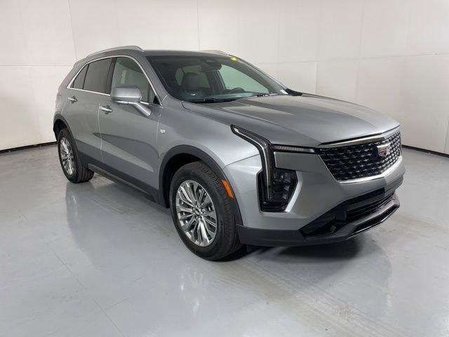 used 2025 Cadillac XT4 car, priced at $40,800