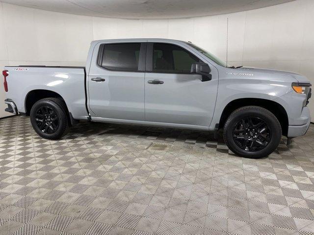 new 2025 Chevrolet Silverado 1500 car, priced at $42,050