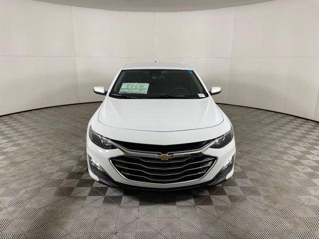 new 2025 Chevrolet Malibu car, priced at $23,495