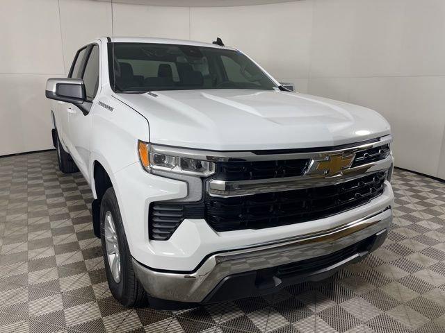 new 2025 Chevrolet Silverado 1500 car, priced at $43,895