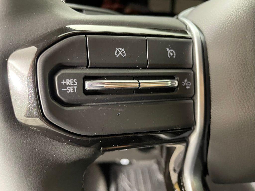 new 2025 Chevrolet Colorado car, priced at $42,939