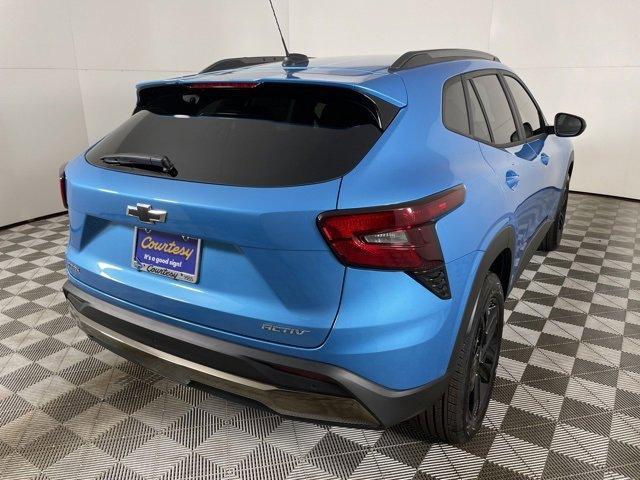 new 2025 Chevrolet Trax car, priced at $26,112