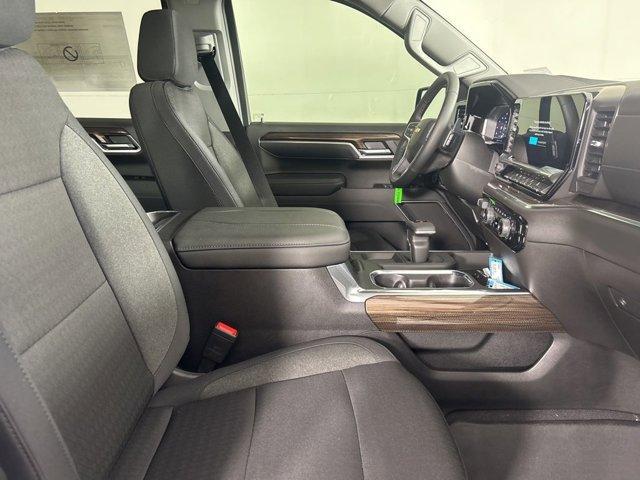 new 2025 Chevrolet Silverado 1500 car, priced at $50,085