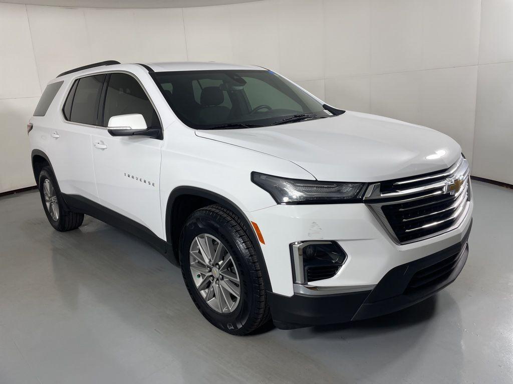 used 2023 Chevrolet Traverse car, priced at $30,200