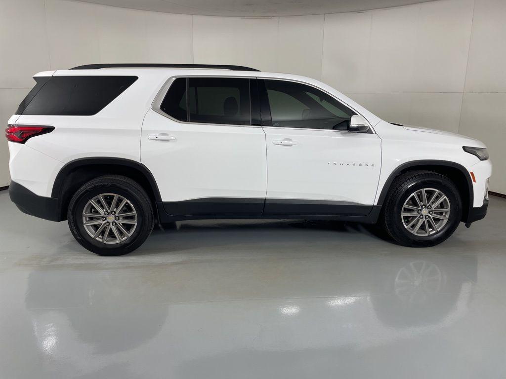 used 2023 Chevrolet Traverse car, priced at $30,200