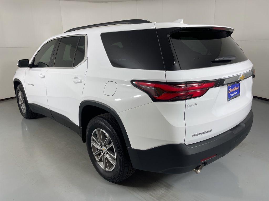 used 2023 Chevrolet Traverse car, priced at $30,200