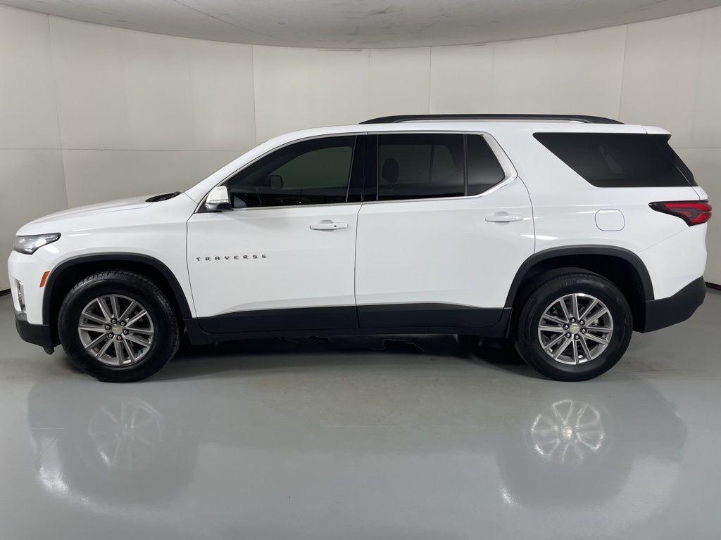 used 2023 Chevrolet Traverse car, priced at $30,200