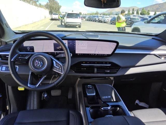 used 2025 Buick Enclave car, priced at $38,000